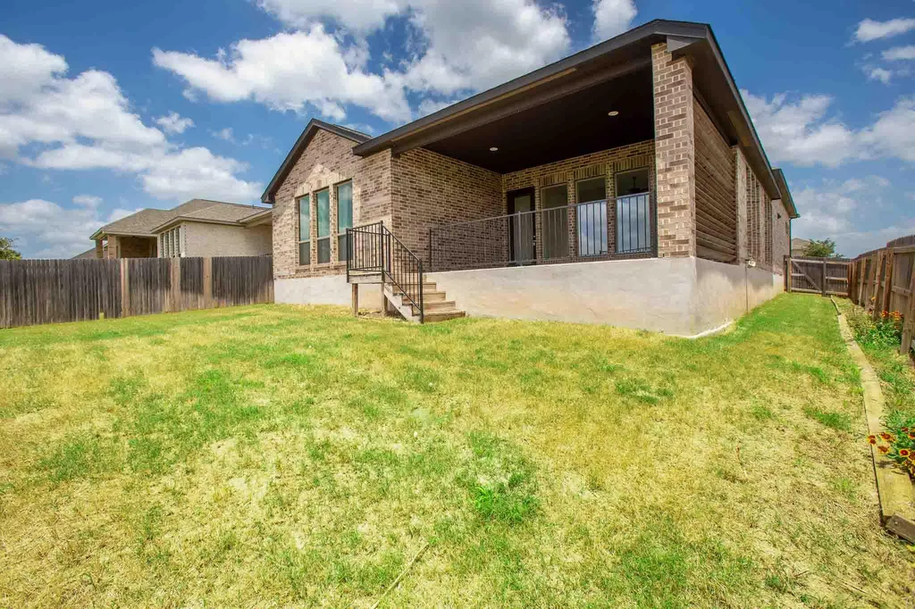 145 Cyrus Milton Drive Buda TX 78610
