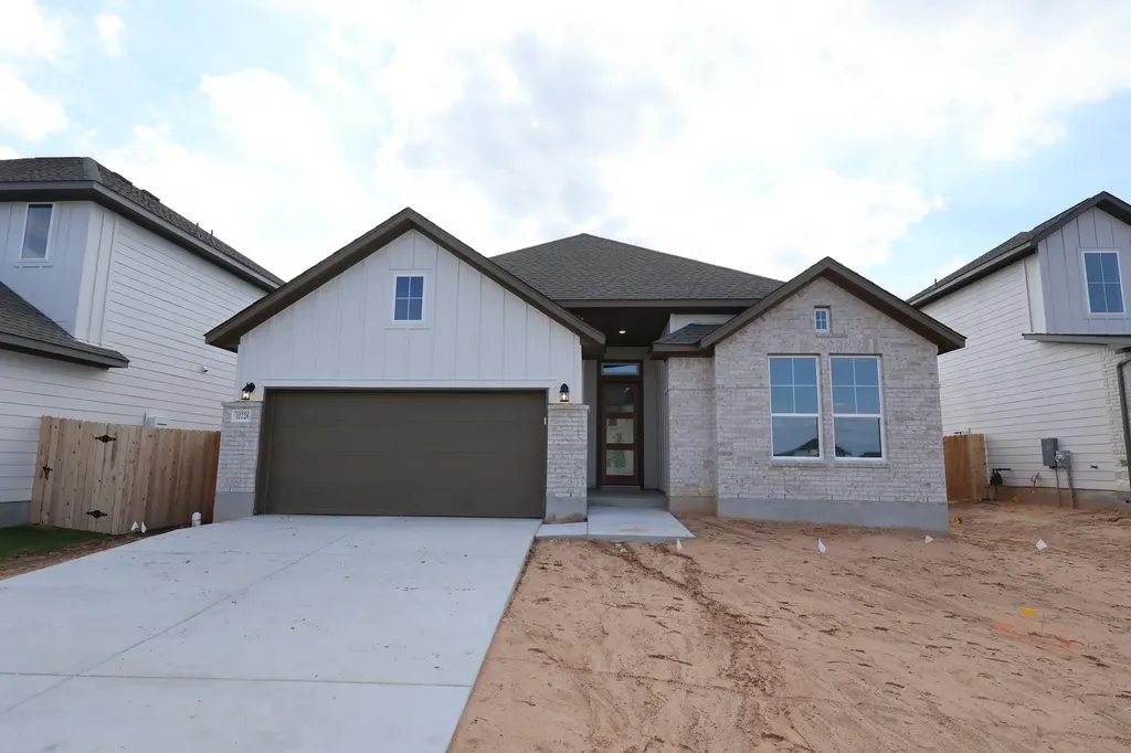 10728 Worth Lane Manor TX 78653