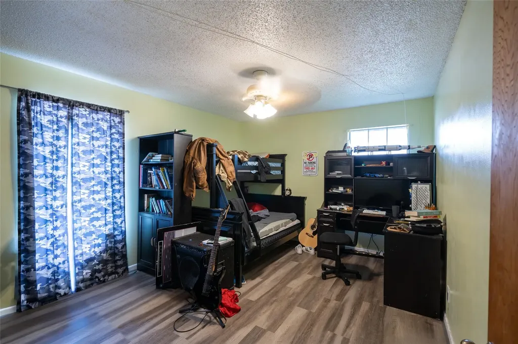 1114 Woodlawn Street Lockhart TX 78644