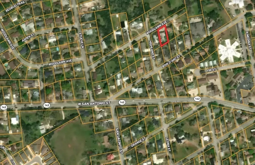 1114 Woodlawn Street Lockhart TX 78644
