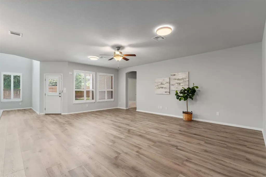 2516 Portici Pass Round Rock TX 78665