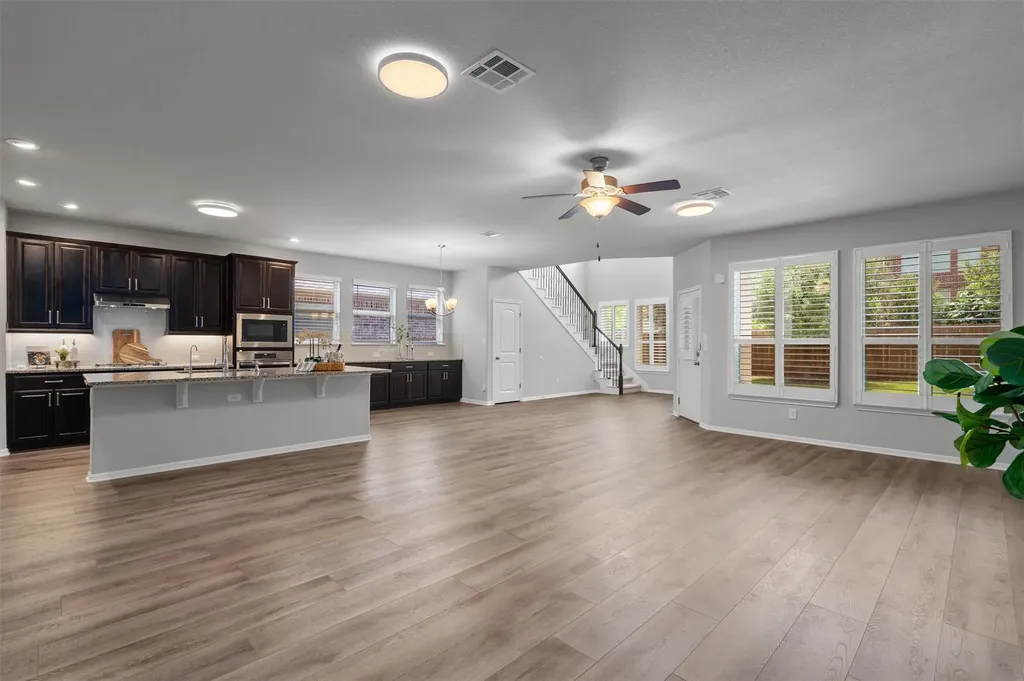 2516 Portici Pass Round Rock TX 78665