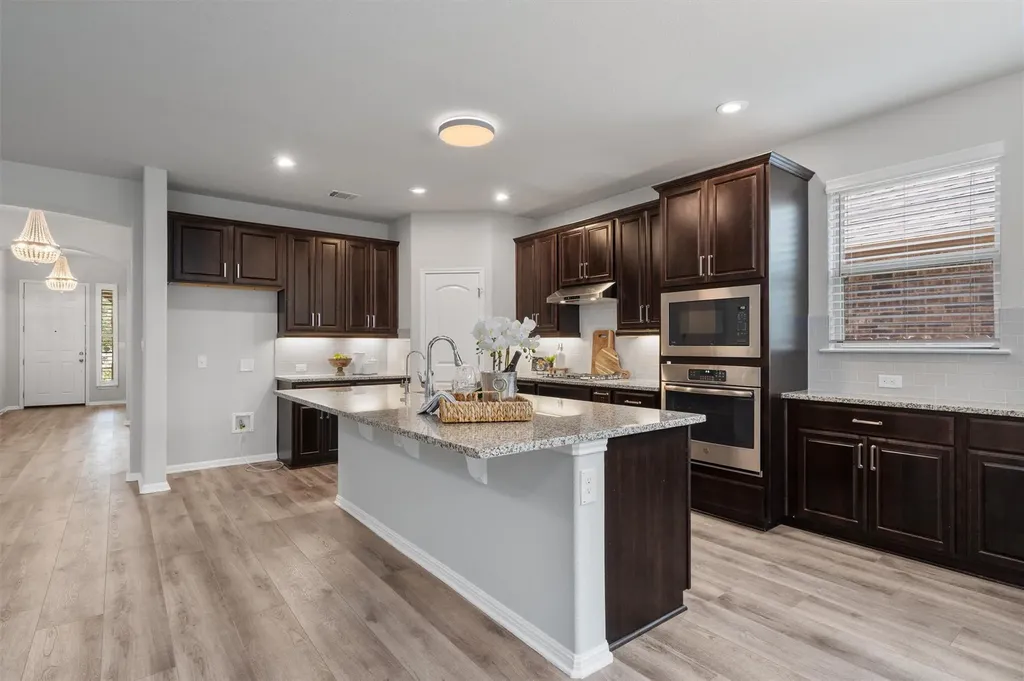 2516 Portici Pass Round Rock TX 78665
