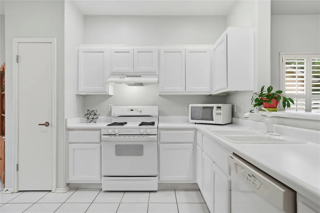 117 Whitewing Way Georgetown TX 78633