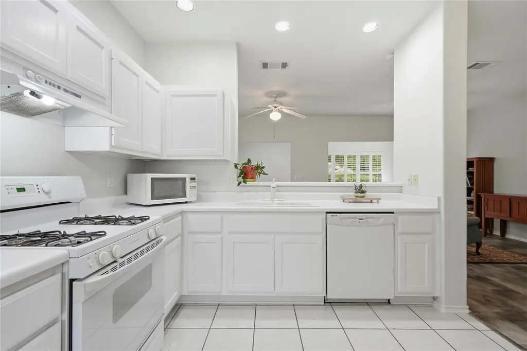 117 Whitewing Way Georgetown TX 78633