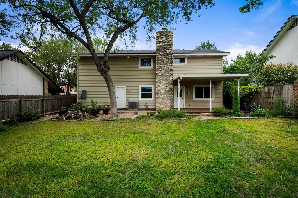 7214 Teaberry Drive Austin TX 78745