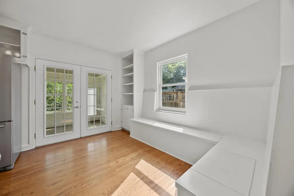 1407 Karen Avenue Austin TX 78757