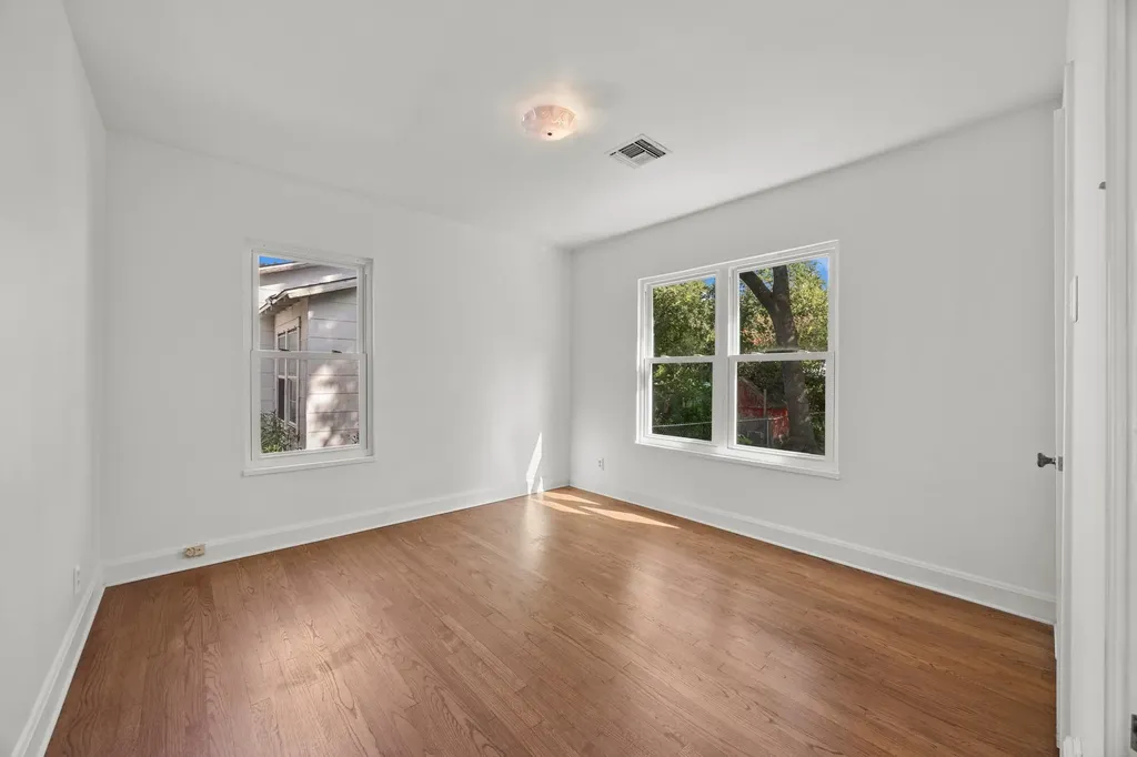 1407 Karen Avenue Austin TX 78757