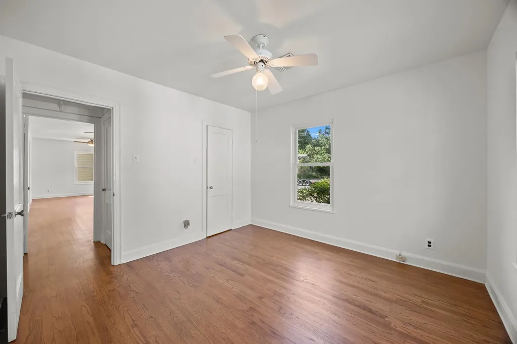 1407 Karen Avenue Austin TX 78757