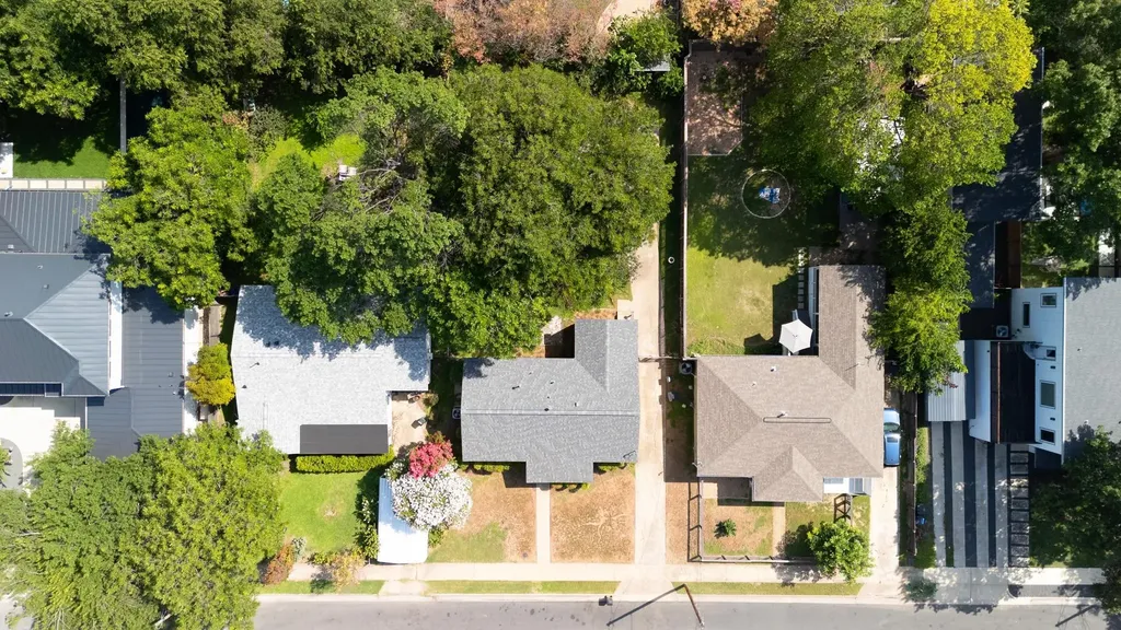 1407 Karen Avenue Austin TX 78757