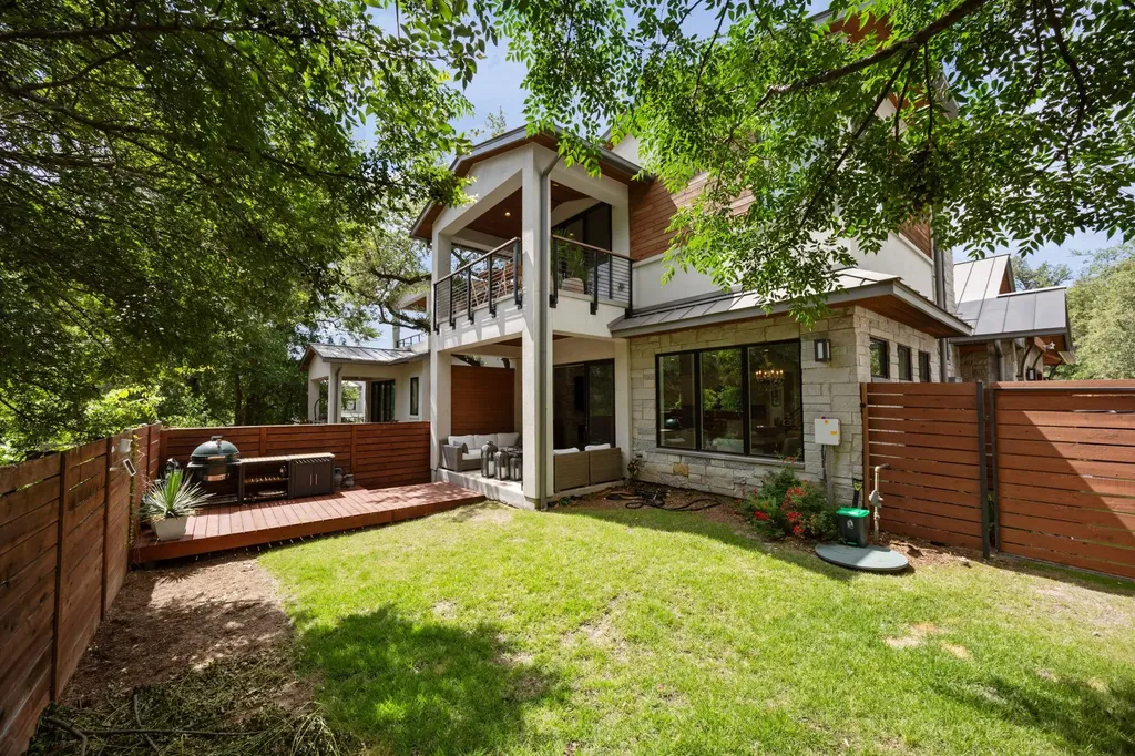 901 Bouldin Avenue Austin TX 78704