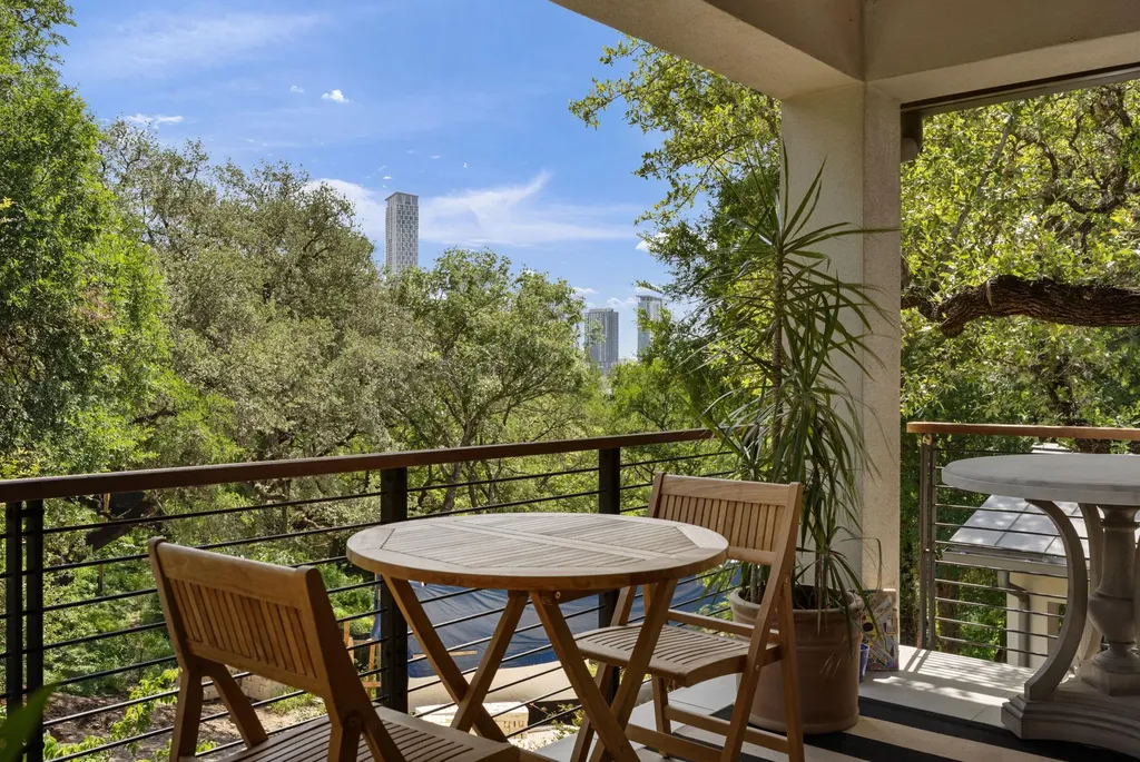 901 Bouldin Avenue Austin TX 78704