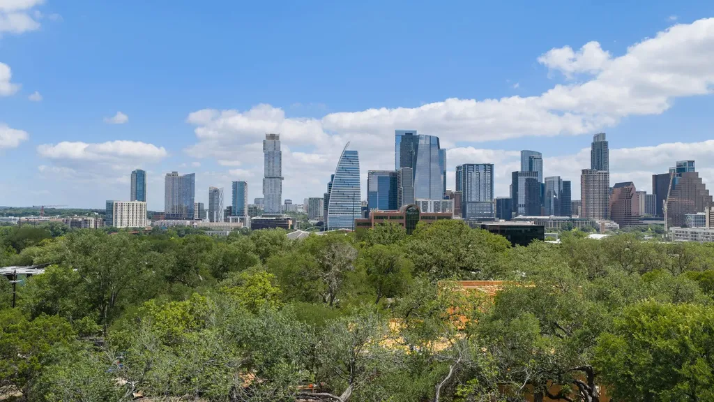 901 Bouldin Avenue Austin TX 78704