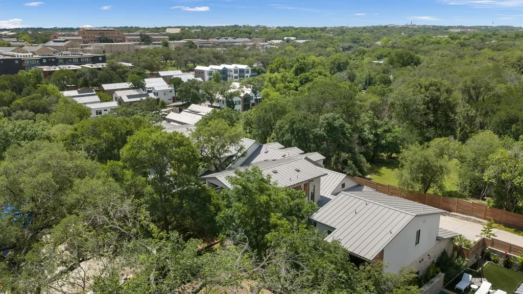 901 Bouldin Avenue Austin TX 78704