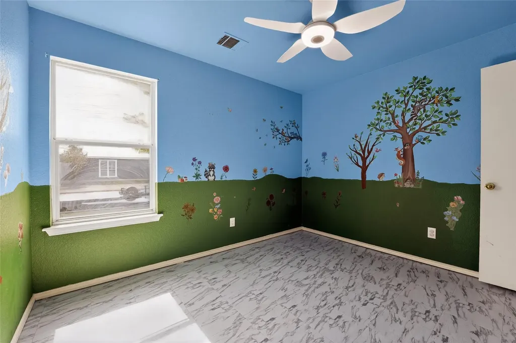 152 Eagle Drive Luling TX 78648