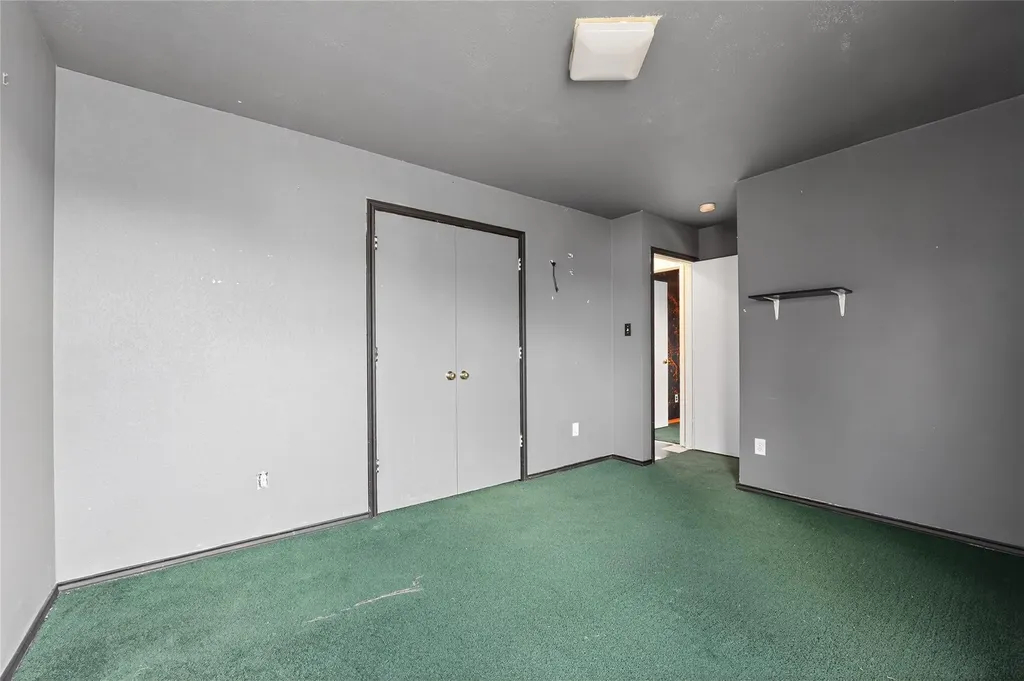 152 Eagle Drive Luling TX 78648