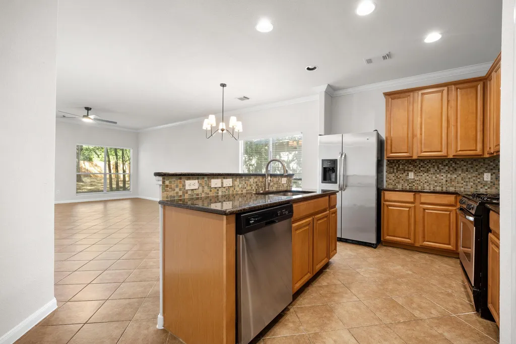 2013 Amur Drive Austin TX 78745