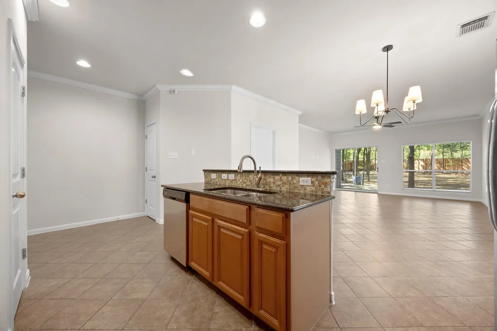 2013 Amur Drive Austin TX 78745
