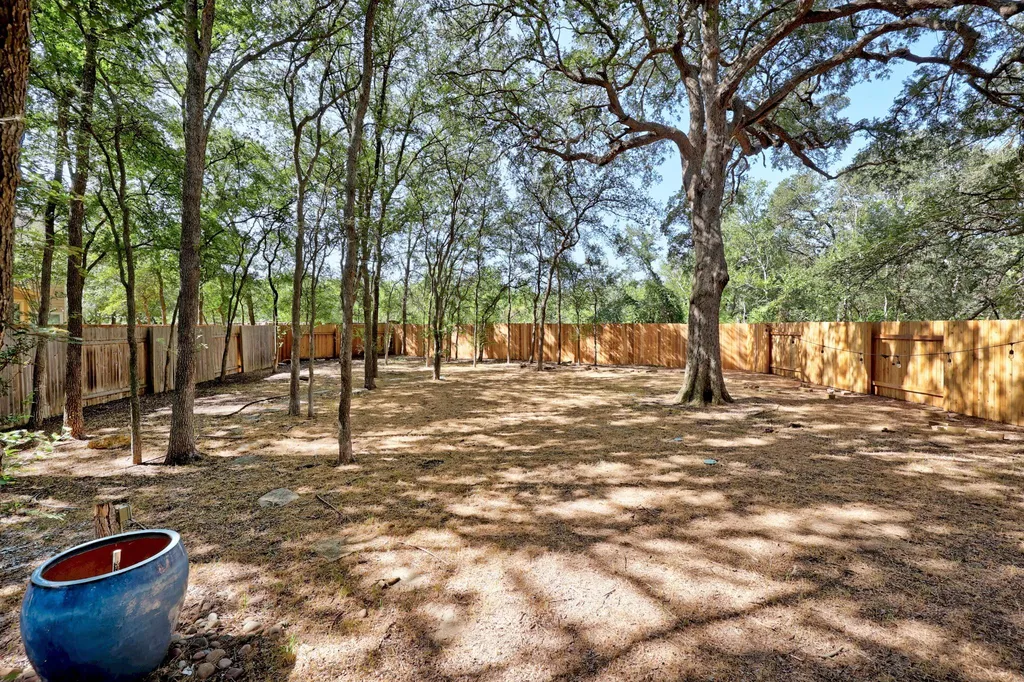 2013 Amur Drive Austin TX 78745