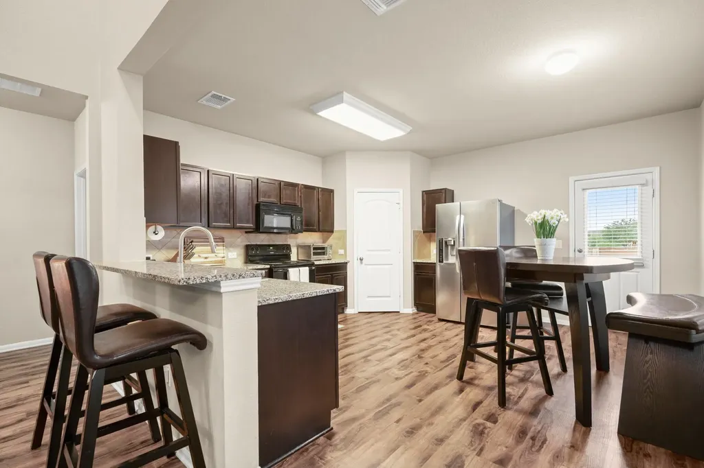 12106 Greywacke Drive Manor TX 78653