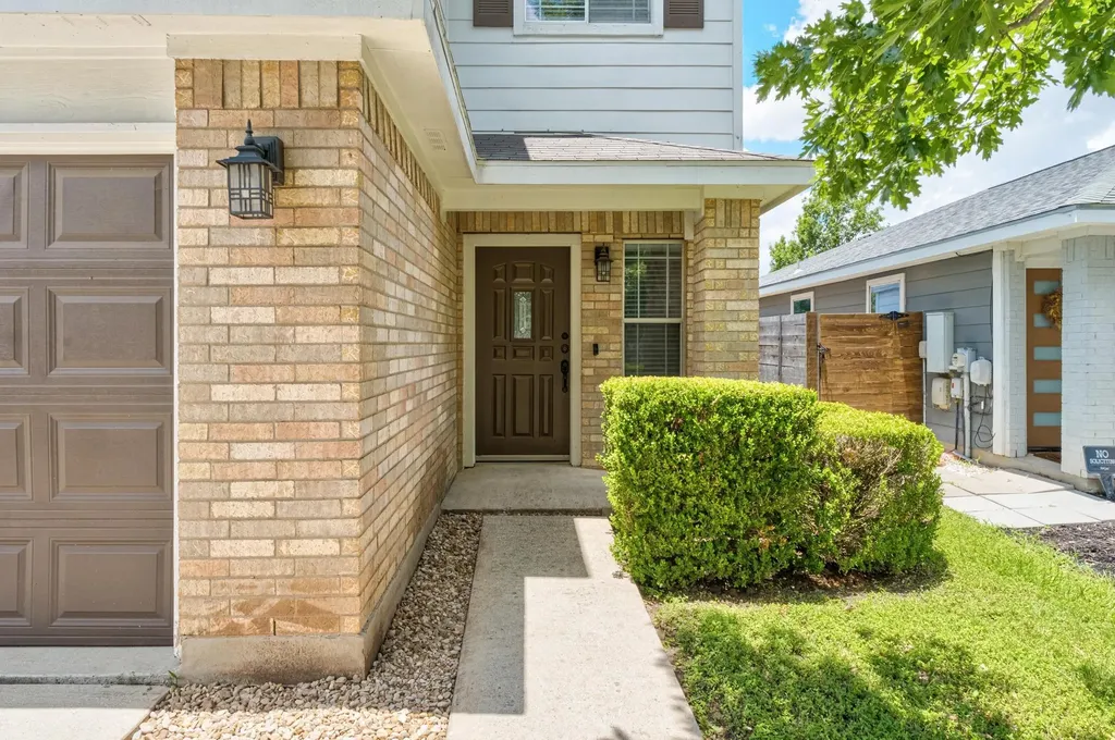 1428 Poppy Seed Lane Austin TX 78741