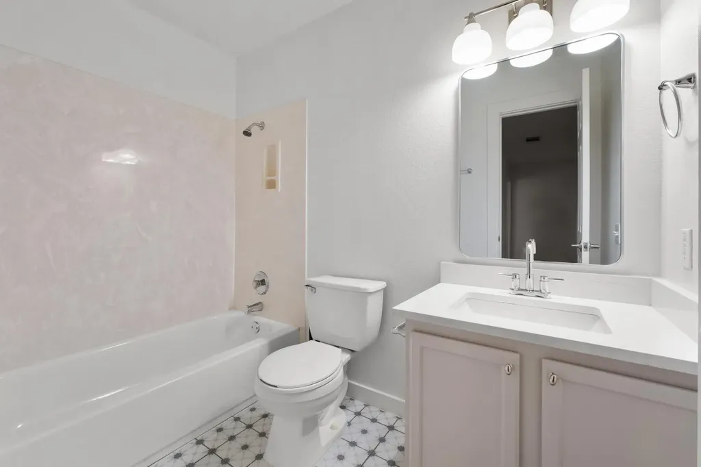 1428 Poppy Seed Lane Austin TX 78741