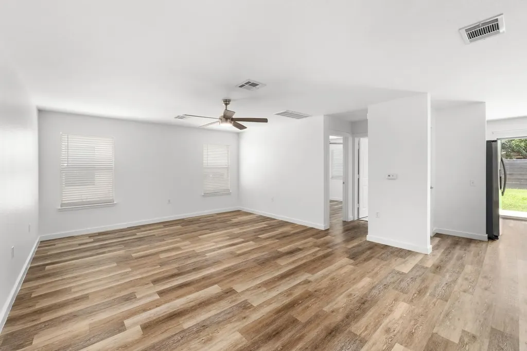 1428 Poppy Seed Lane Austin TX 78741