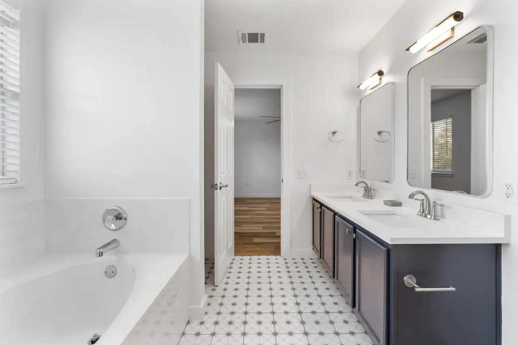 1428 Poppy Seed Lane Austin TX 78741