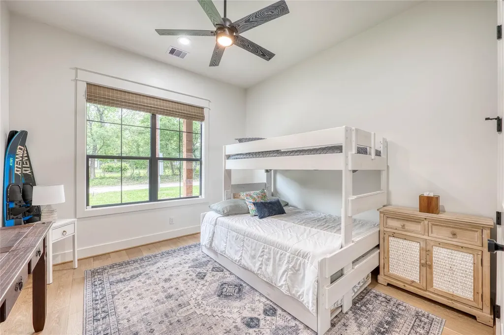 2001 Granite Cove Road Kingsland TX 78639