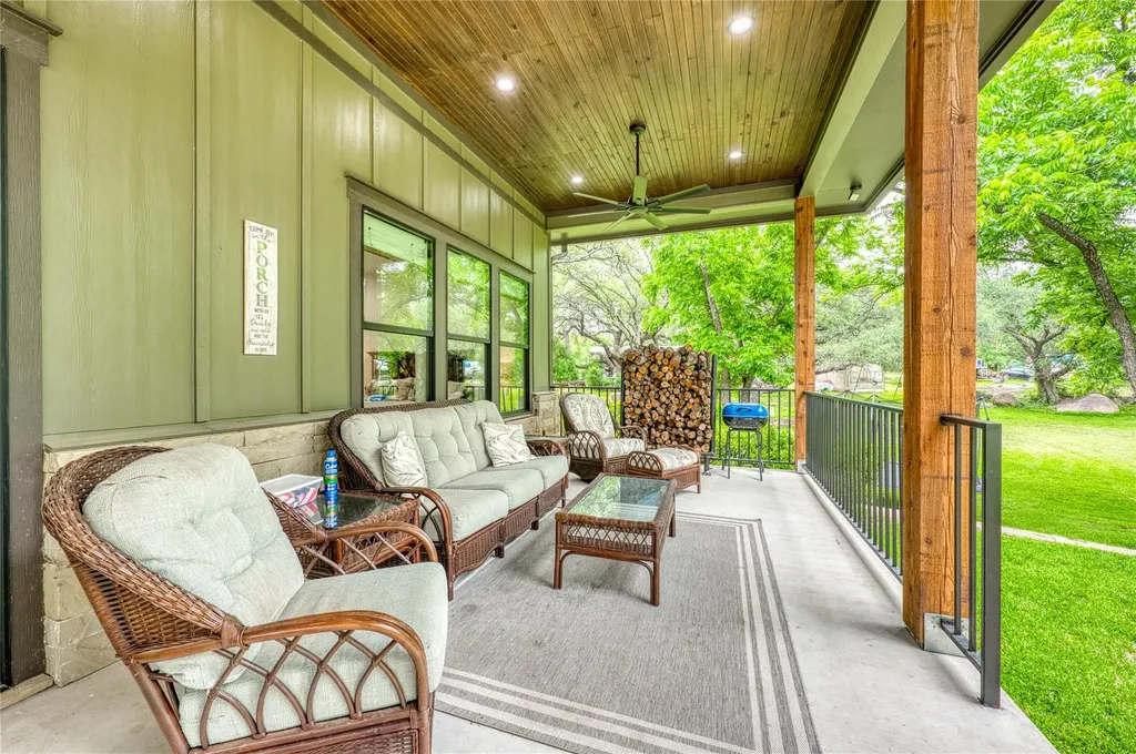 2001 Granite Cove Road Kingsland TX 78639