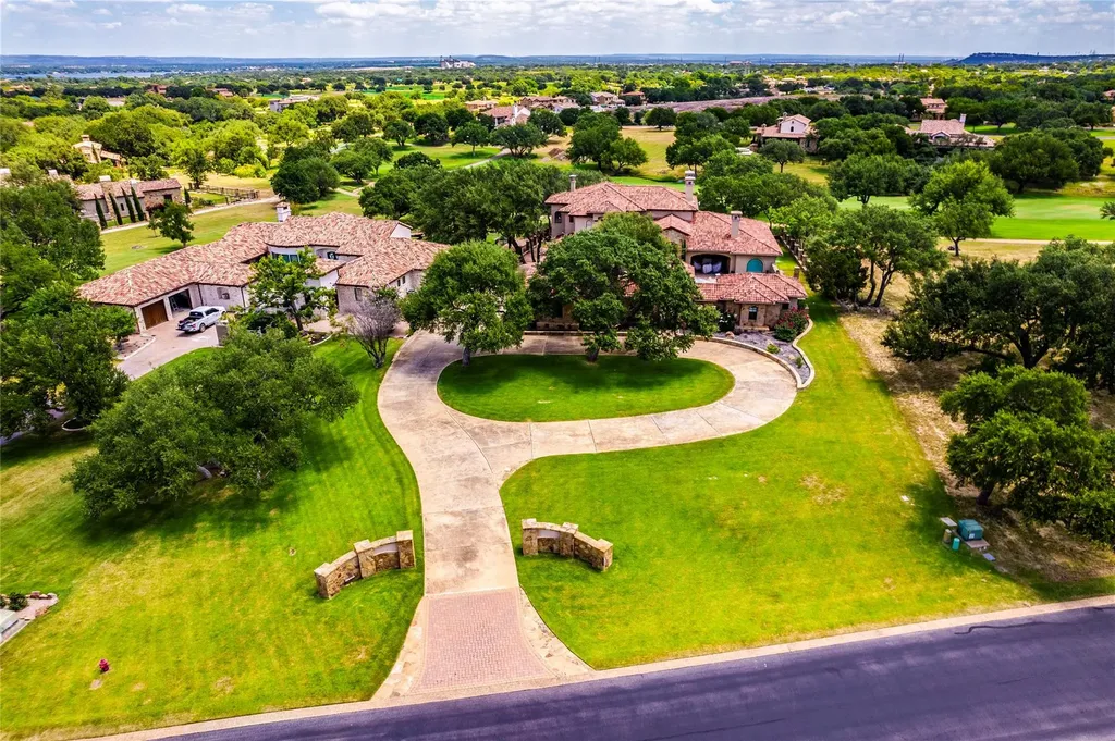 166 Encantada Horseshoe Bay TX 78657