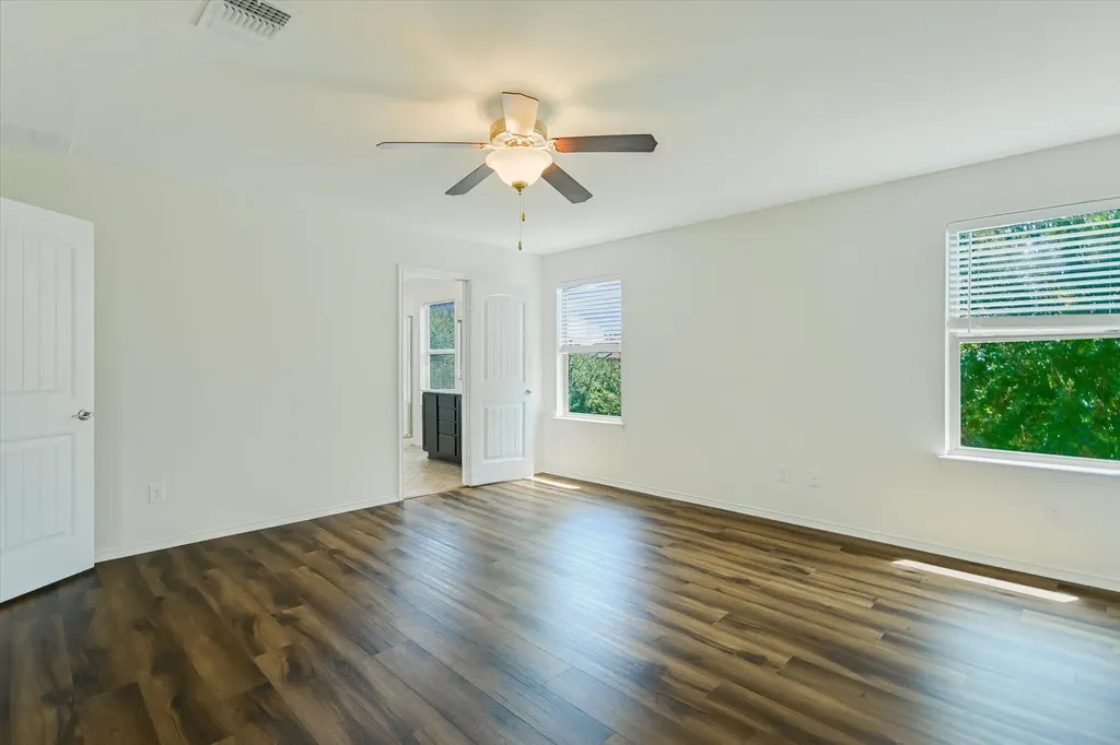 11213 Barns Trail Austin TX 78754