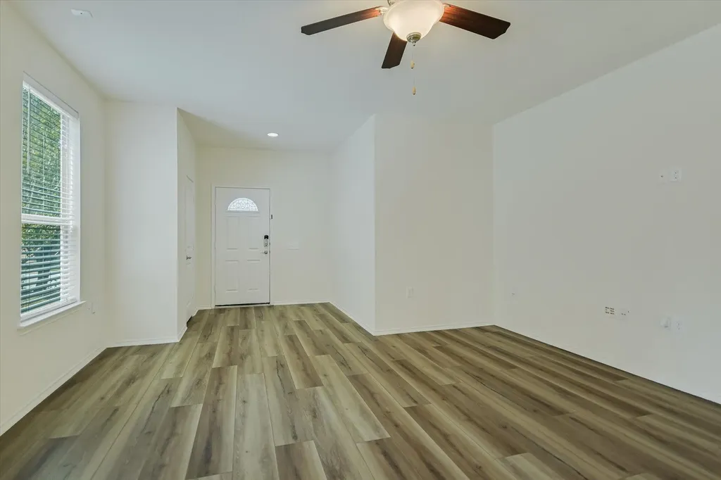 11213 Barns Trail Austin TX 78754
