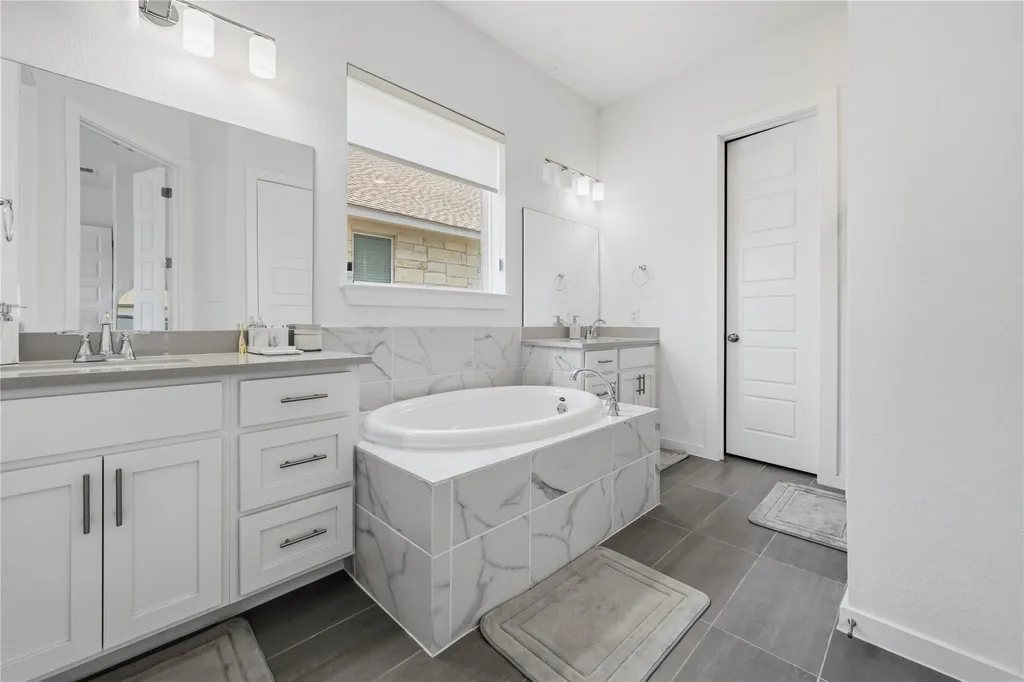 4306 Frankfurt Lane Round Rock TX 78665