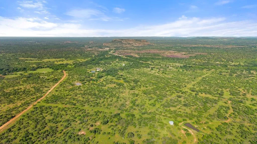 6304 County Road 110 Llano TX 78643