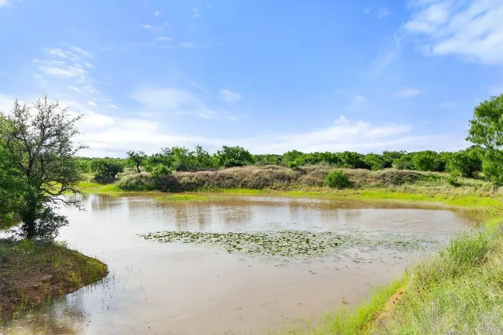 6304 County Road 110 Llano TX 78643