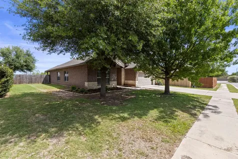 317 Cockrill Street Hutto TX 78634