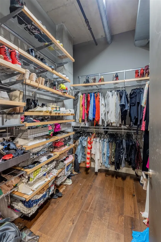 800 W 5th Street Austin TX 78703