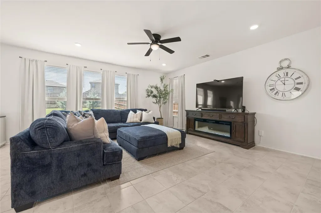 417 Los Cobos Lane Georgetown TX 78626