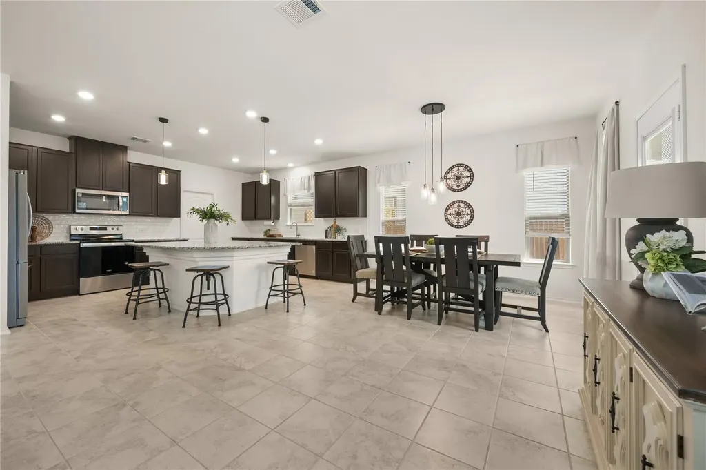 417 Los Cobos Lane Georgetown TX 78626