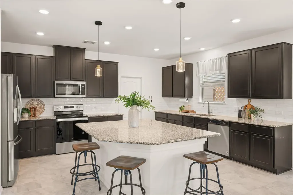 417 Los Cobos Lane Georgetown TX 78626