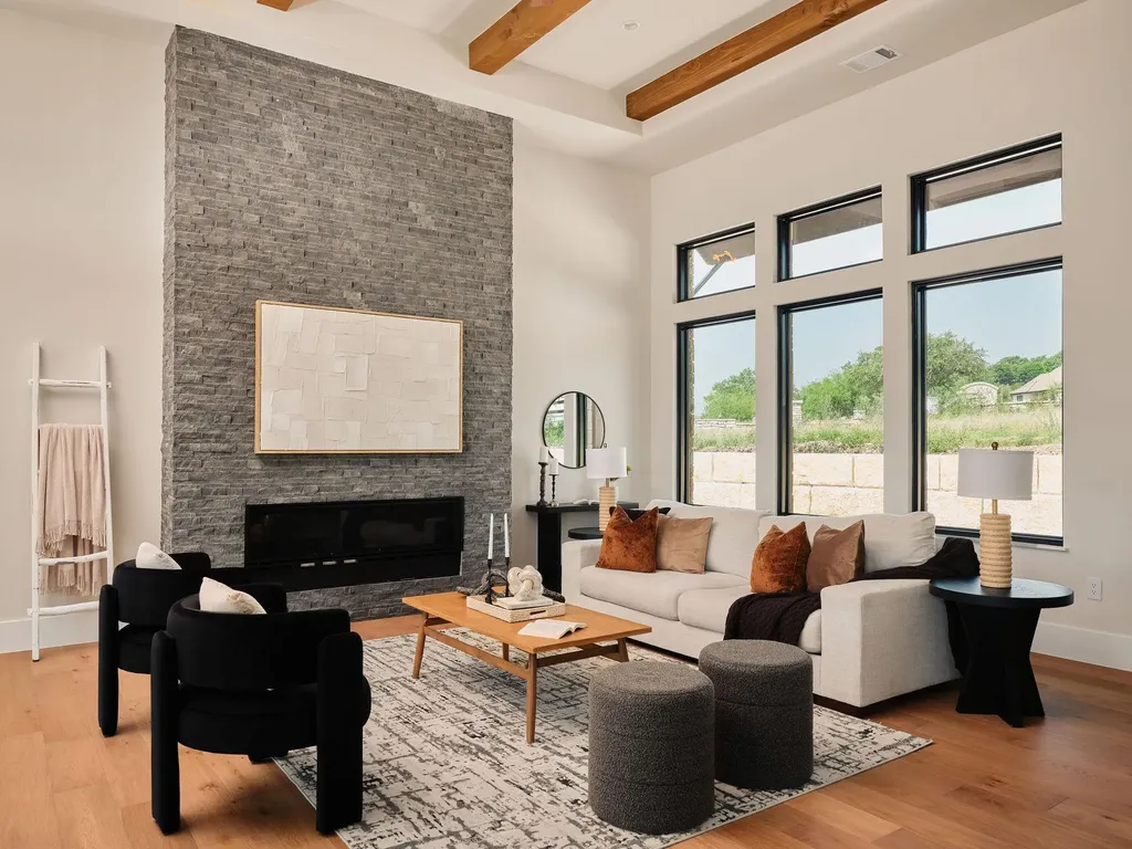 1300 Saddlebrook Canyon Court Spicewood TX 78669