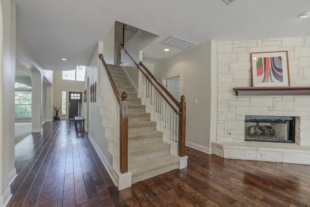 10200 Spicewood Parkway Austin TX 78750
