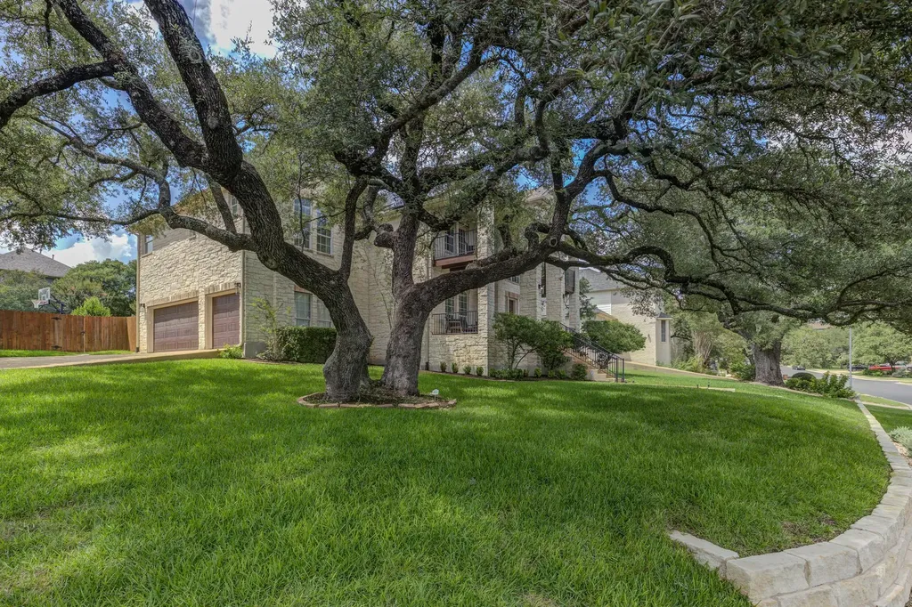 10200 Spicewood Parkway Austin TX 78750