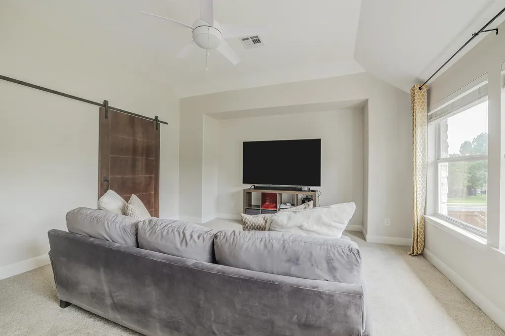 10200 Spicewood Parkway Austin TX 78750