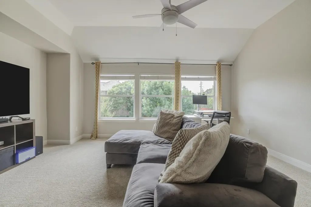 10200 Spicewood Parkway Austin TX 78750