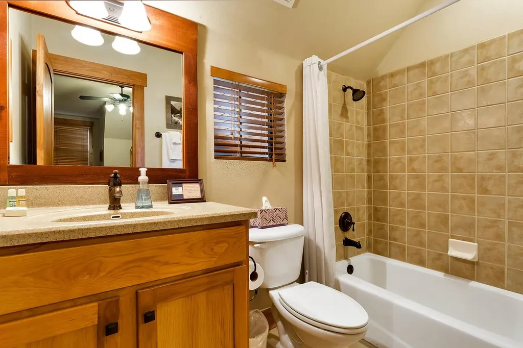 7412 Calming Court Jonestown TX 78645