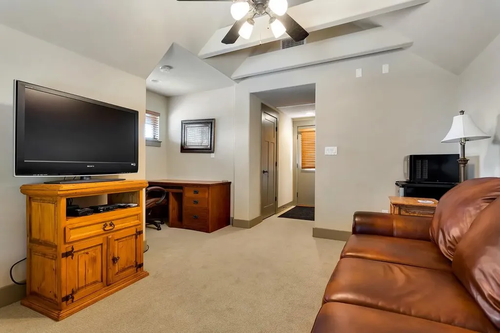 7412 Calming Court Jonestown TX 78645