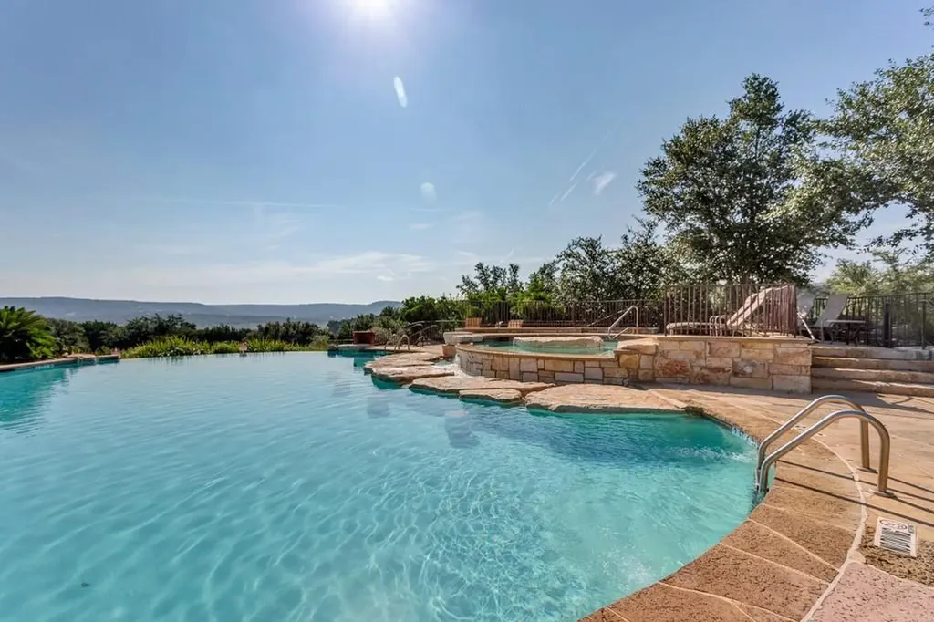 7412 Calming Court Jonestown TX 78645