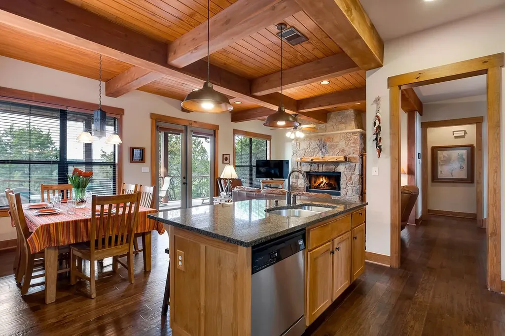 7412 Calming Court Jonestown TX 78645